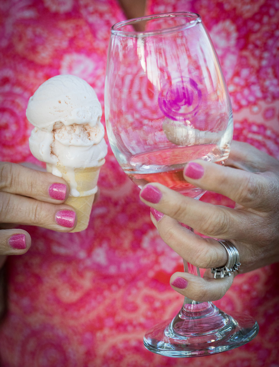 Our Ice cream and wine at La Fete du Pink